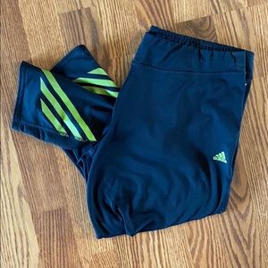 Adidas Legging. Crop length